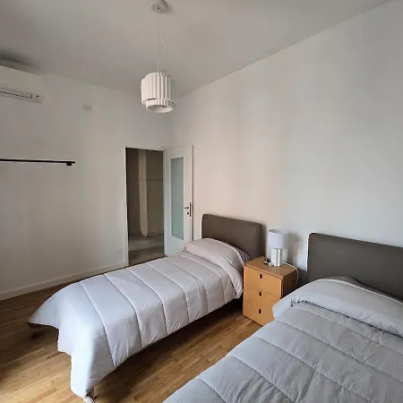 Apartament Michelle With Private Parking