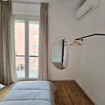 Michelle With Private Parking Apartamento *