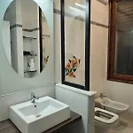 Apartamento Michelle With Private Parking La Spezia