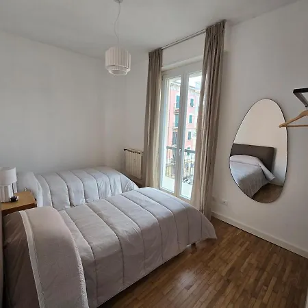 Michelle With Private Parking * Специя