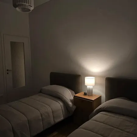 Michelle With Private Parking * La Spezia