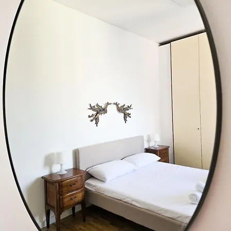 Michelle With Private Parking * La Spezia