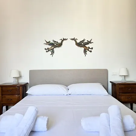 Michelle With Private Parking * La Spezia