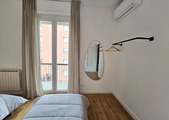 Michelle With Private Parking Apartment *