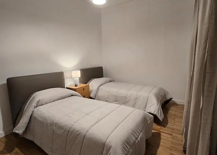 Apartment Michelle With Private Parking La Spezia