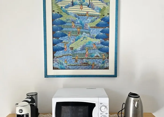 Апартаменты Michelle With Private Parking *